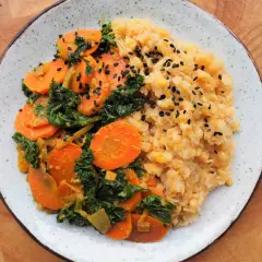 Aromatyczne curry bez mleka kokosowego - smaczne alternatywy