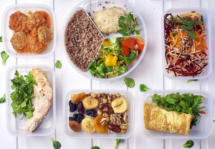 Te posiłki mają dokładnie 600 kcal - lista wartościowych dań i przekąsek