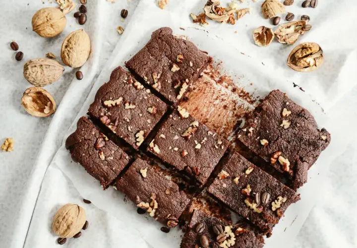 Mało kaloryczne brownie: przepis na pyszny i zdrowy deser
