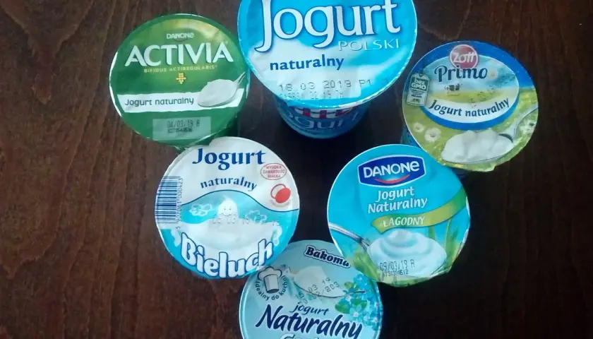 Antybiotyk i probiotyk: Jaki jogurt wybrać? Poradnik dla pacjentów