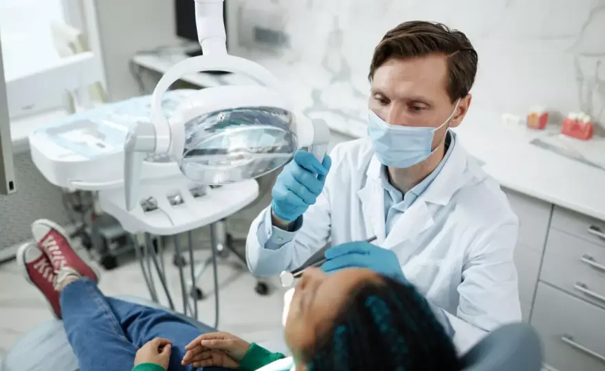 Gdzie do dentysty w Olsztynie? Ranking 2026