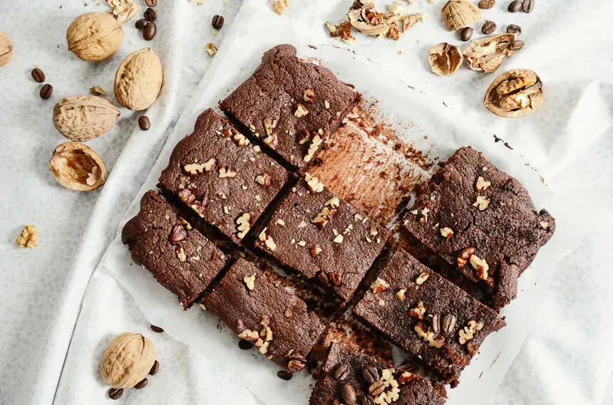 Mało kaloryczne brownie: przepis na pyszny i zdrowy deser